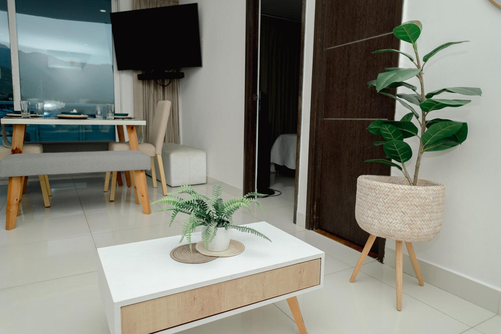 Hermoso Apartamento. Cerca Del Mar. Apartamento
